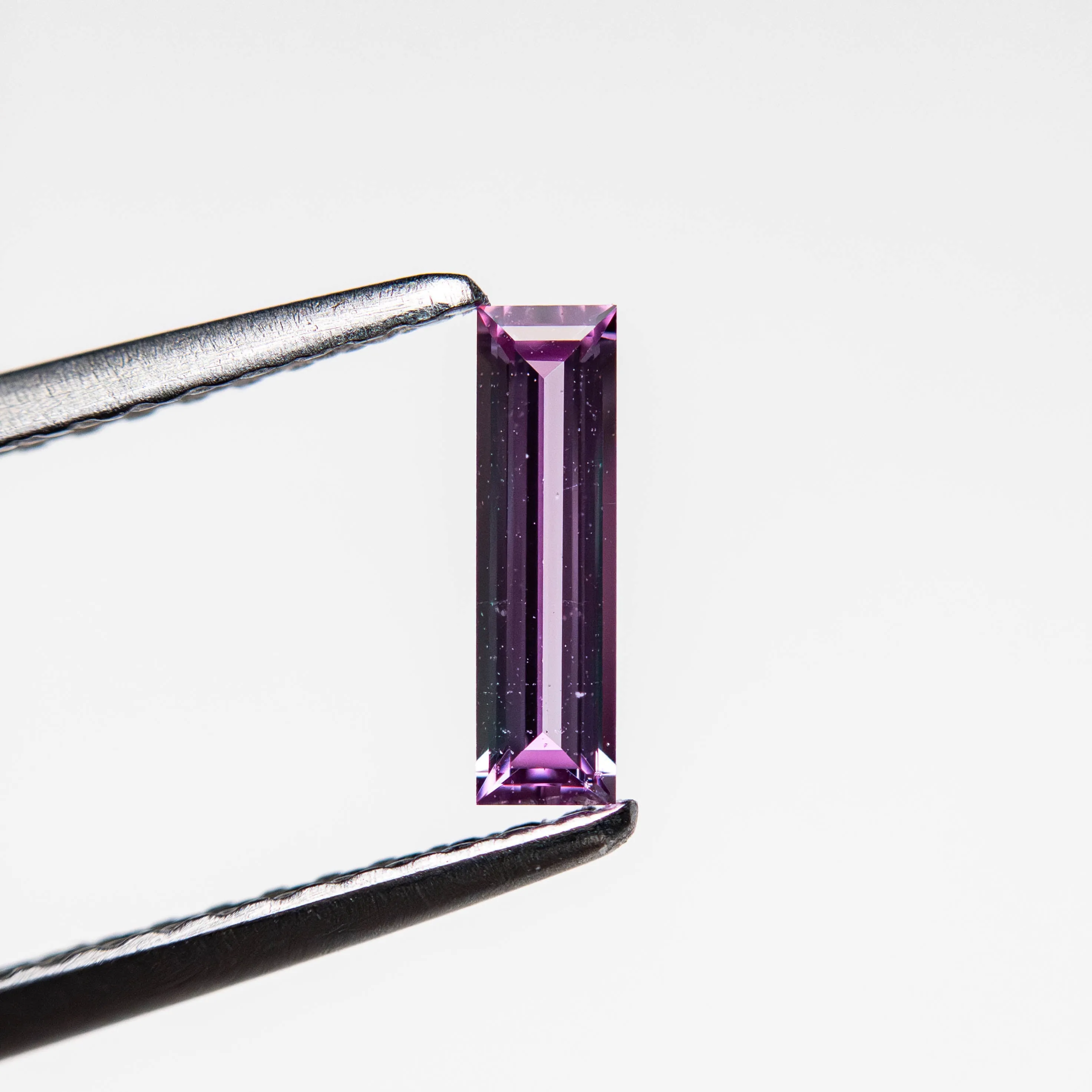 0.24ct 7.19x2.01x1.35mm Baguette Step Cut Sapphire 23777-05