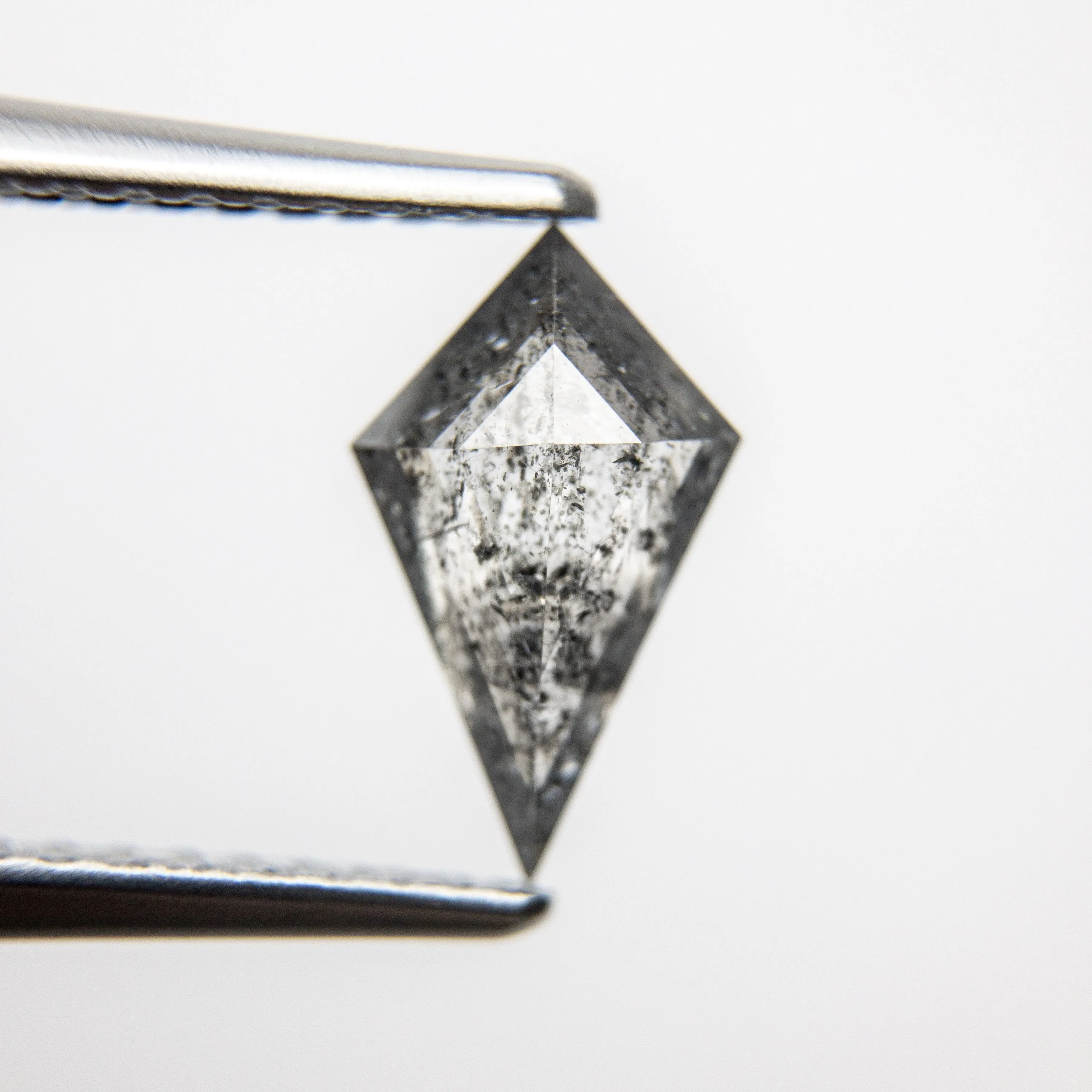 0.80ct 9.81x5.87x2.47mm Kite Rosecut 18178-02