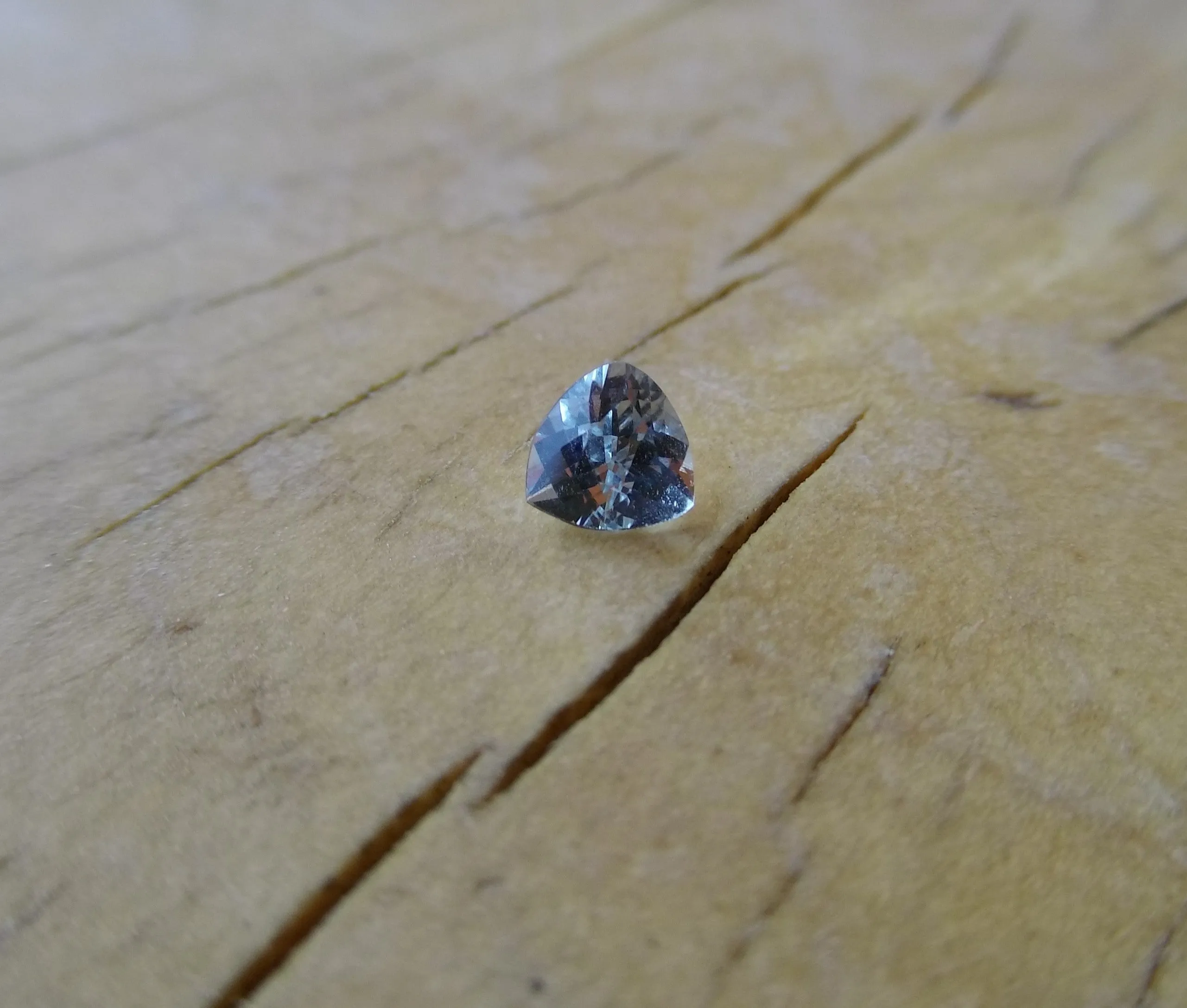 .28CTS. BEAUTIFUL TRILLION CUT SKY BLUE MONTANA SAPPHIRE