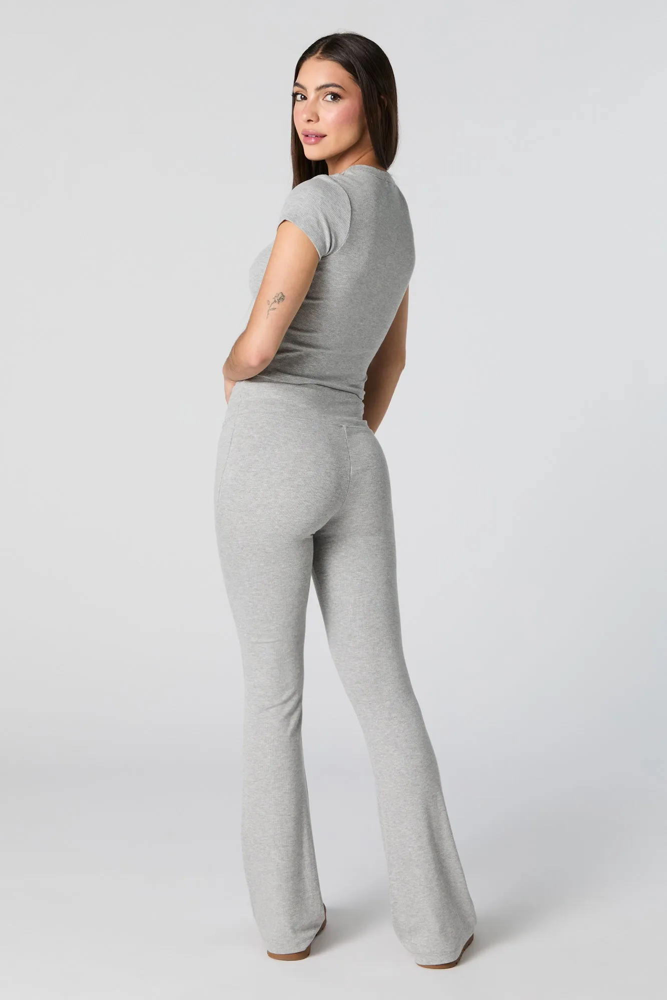 Active Ribbed Flare Pant