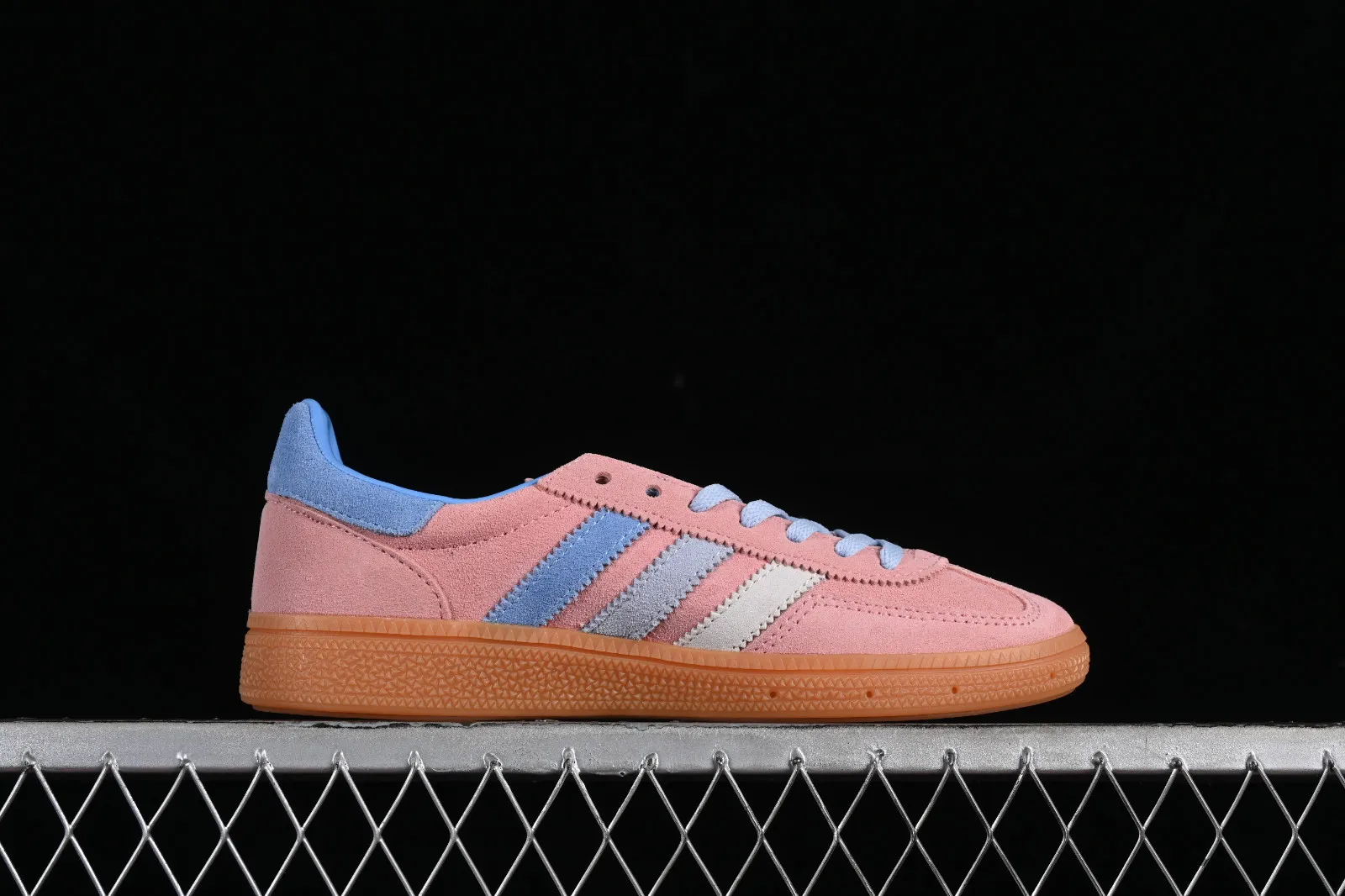 Adidas Handball Spezial Semi Pink Spark Light Blue Sky IG1974