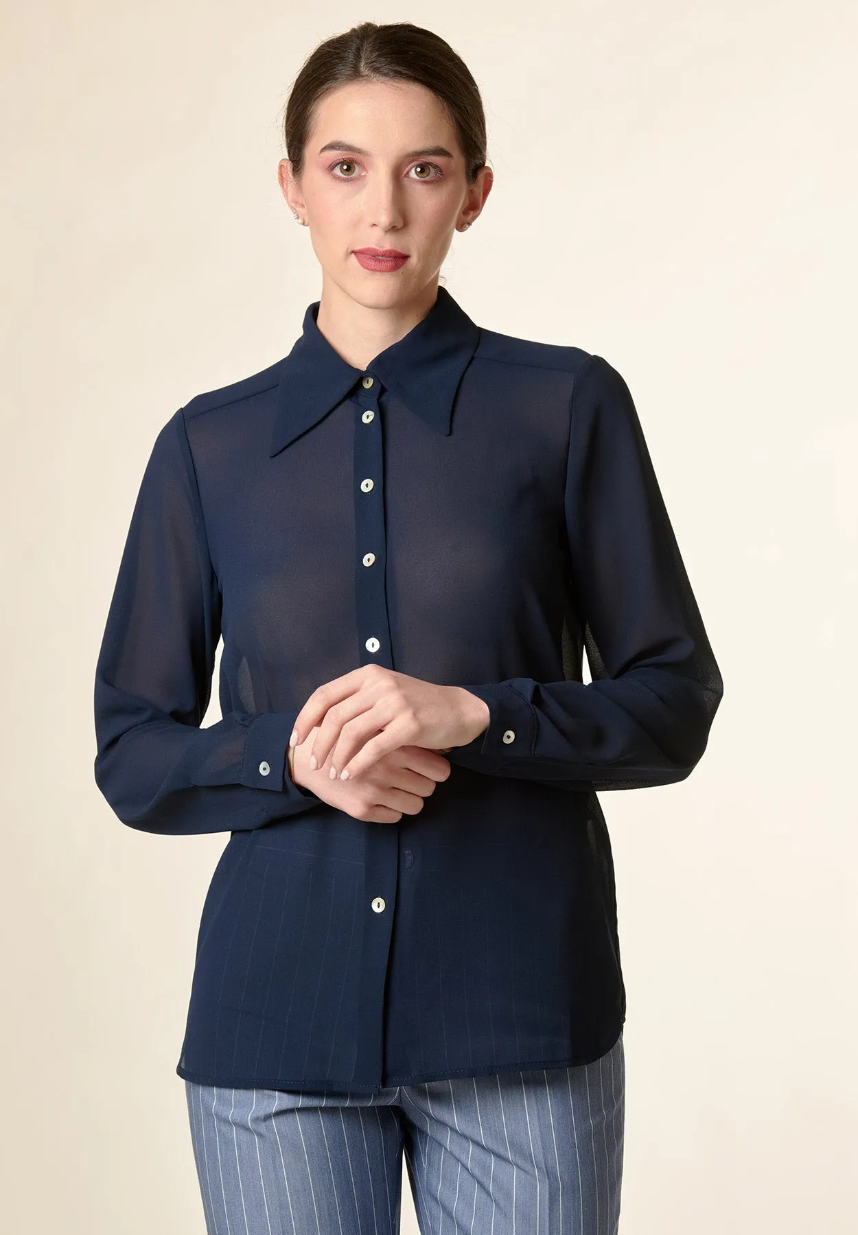 Camicia blu crepe colletto punta