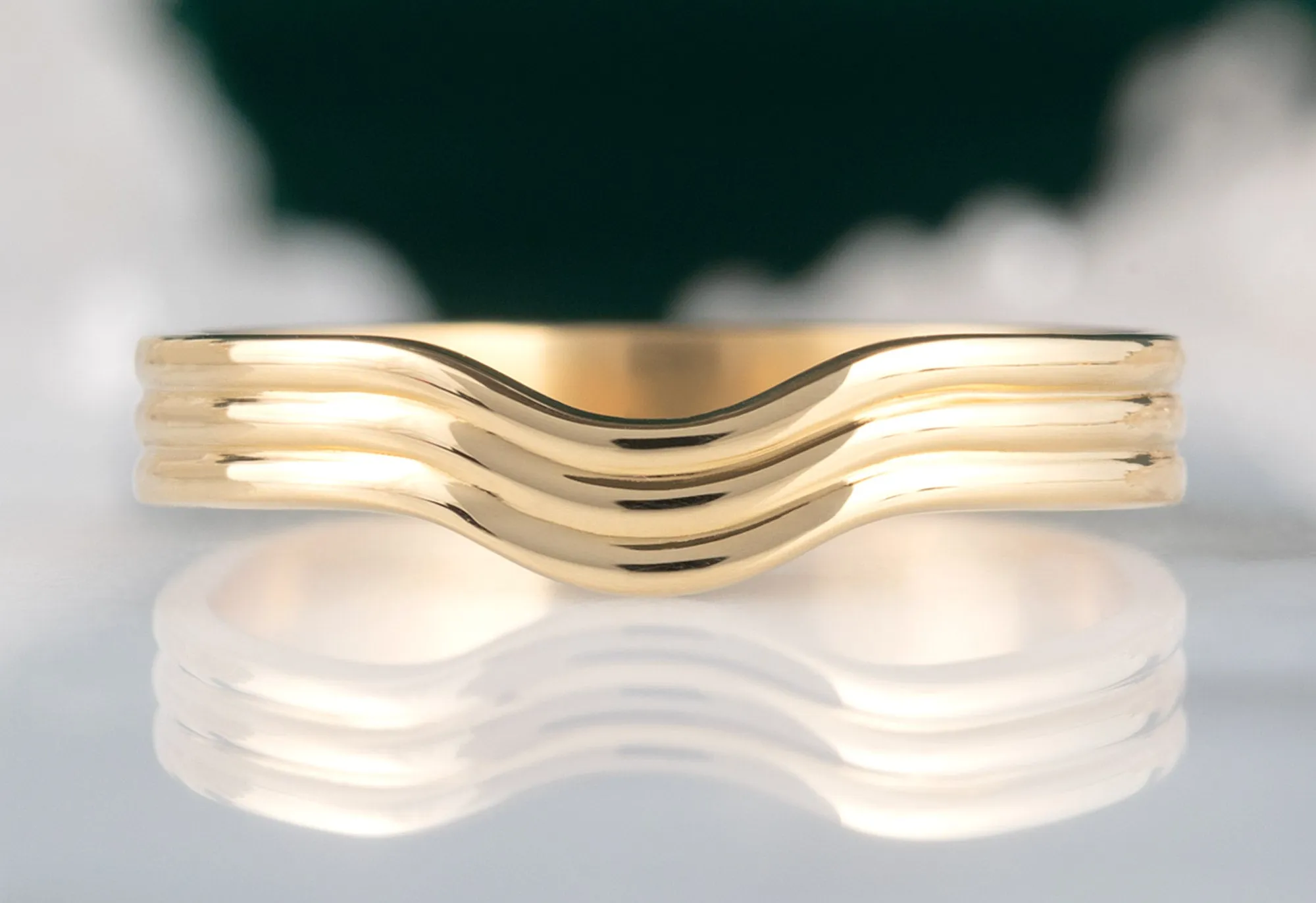 Custom Arc Stratum Band
