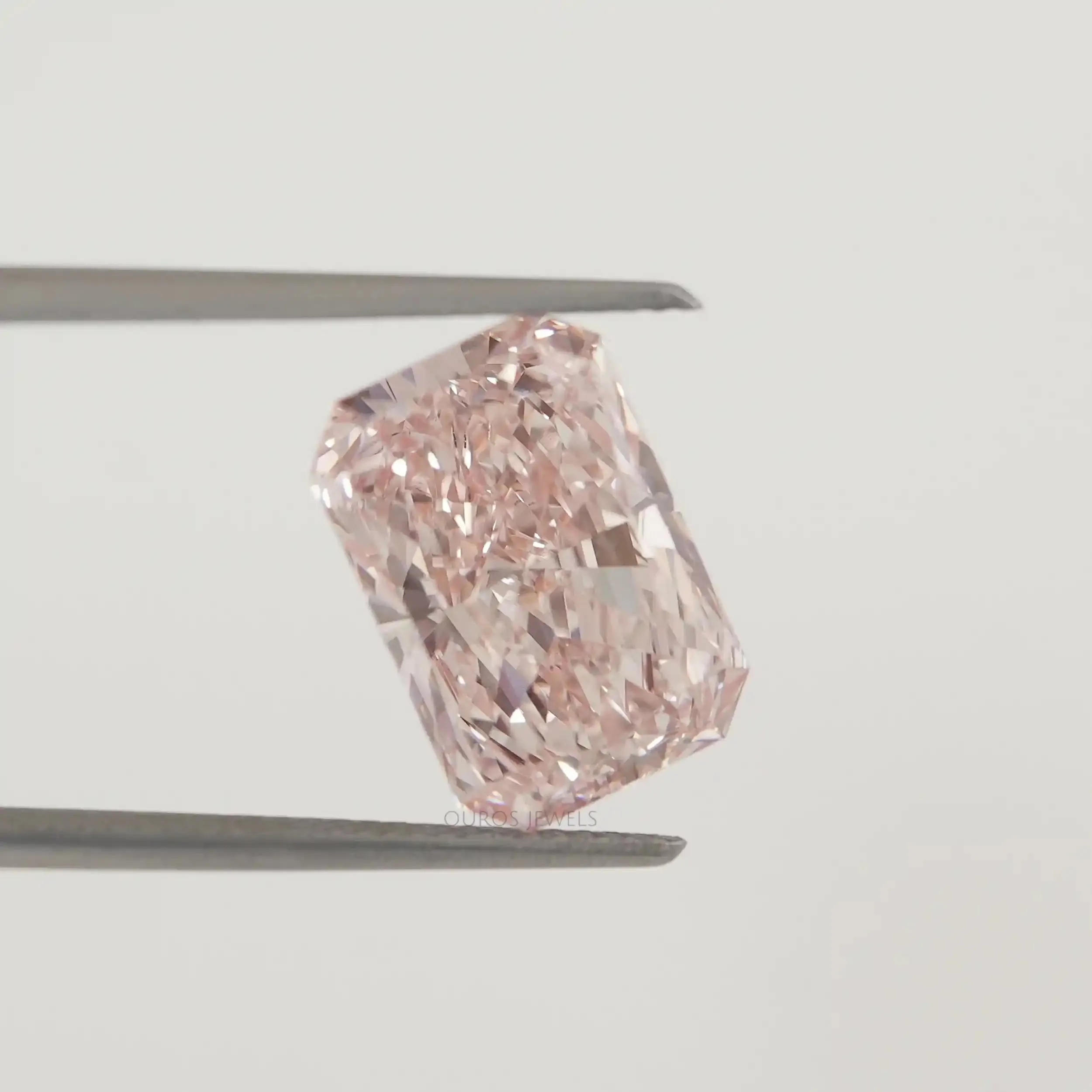 Fancy Vivid Pink Radiant Shape Lab Grown Diamond