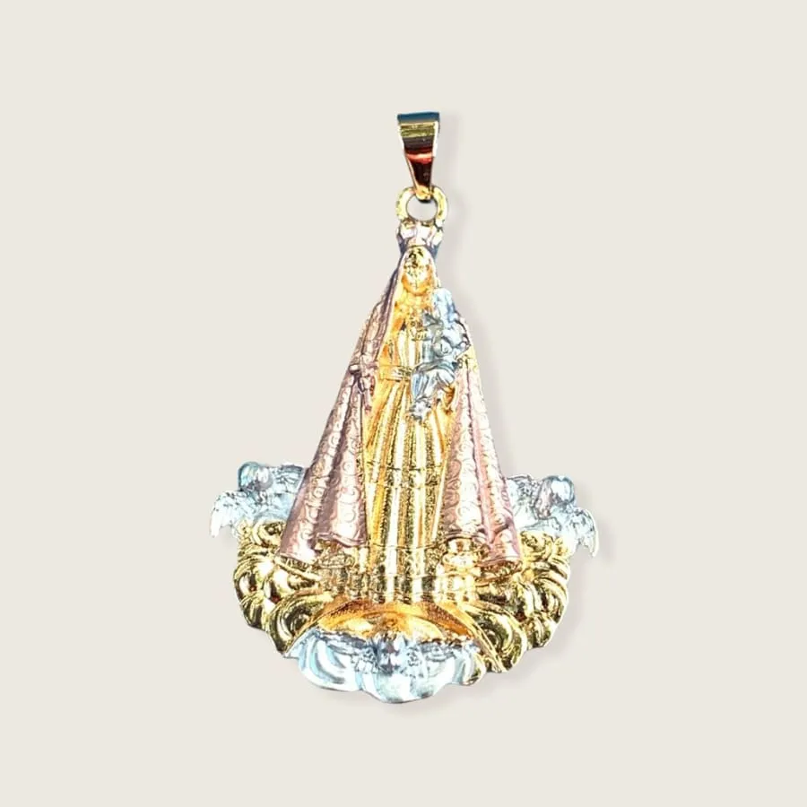 Floating virgin with angels clouds pendant three tones in 18kts of gold plated