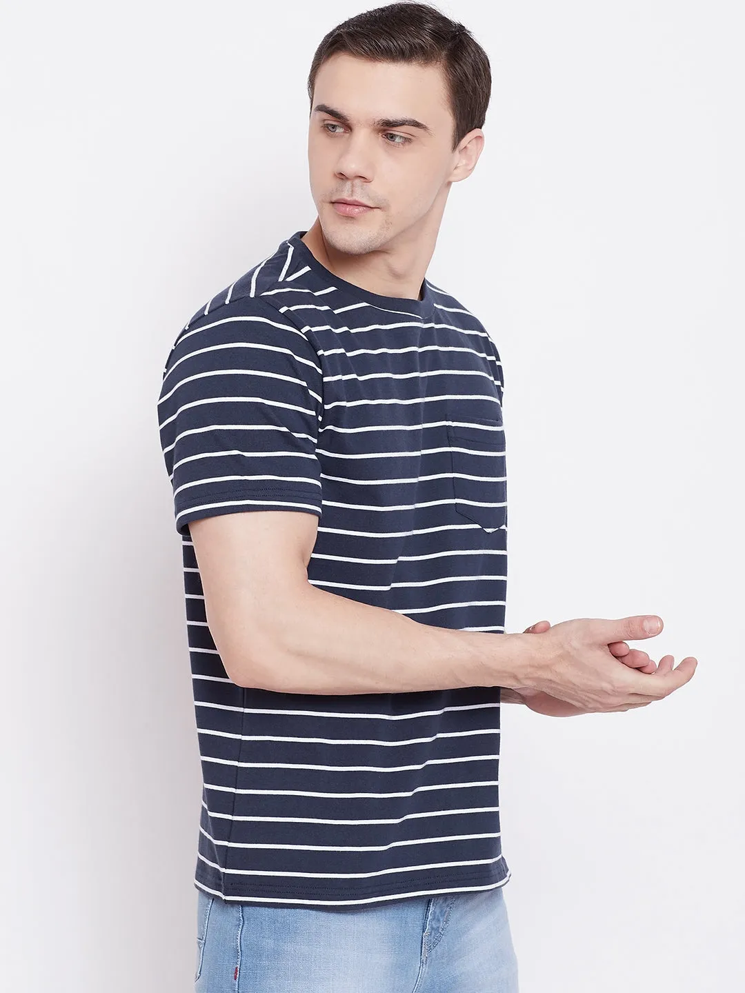 JUMP USA Men Navy Blue Striped Round Neck T-shirt