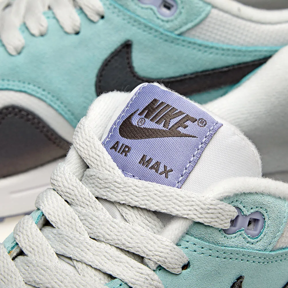 Nike Air Max 1 EssentialLight Base Grey & Cool Grey