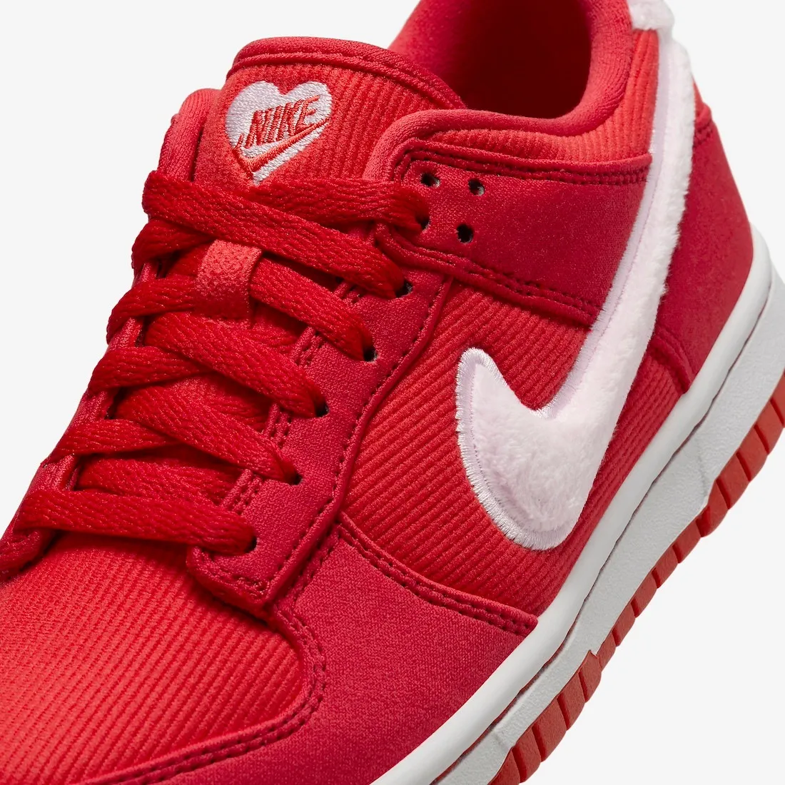 Nike SB Dunk Low GS Valentines Day Fire Red Pink Foam Light Crimson White FZ3548-612