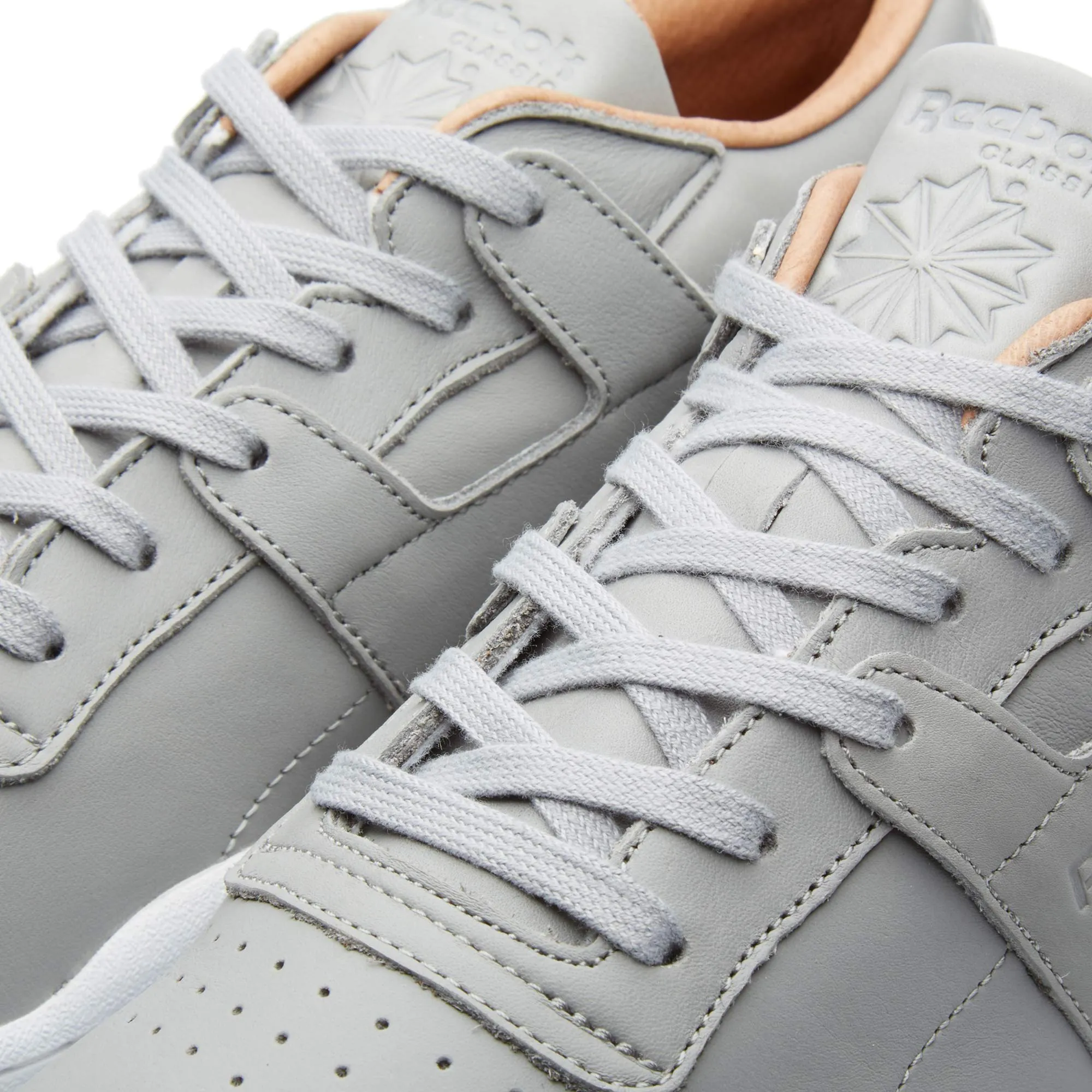 Reebok Workout Low Clean PNTin Grey & White