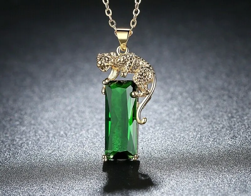 Rose Gold Green Emerald CZ Leopard Pendant Necklace