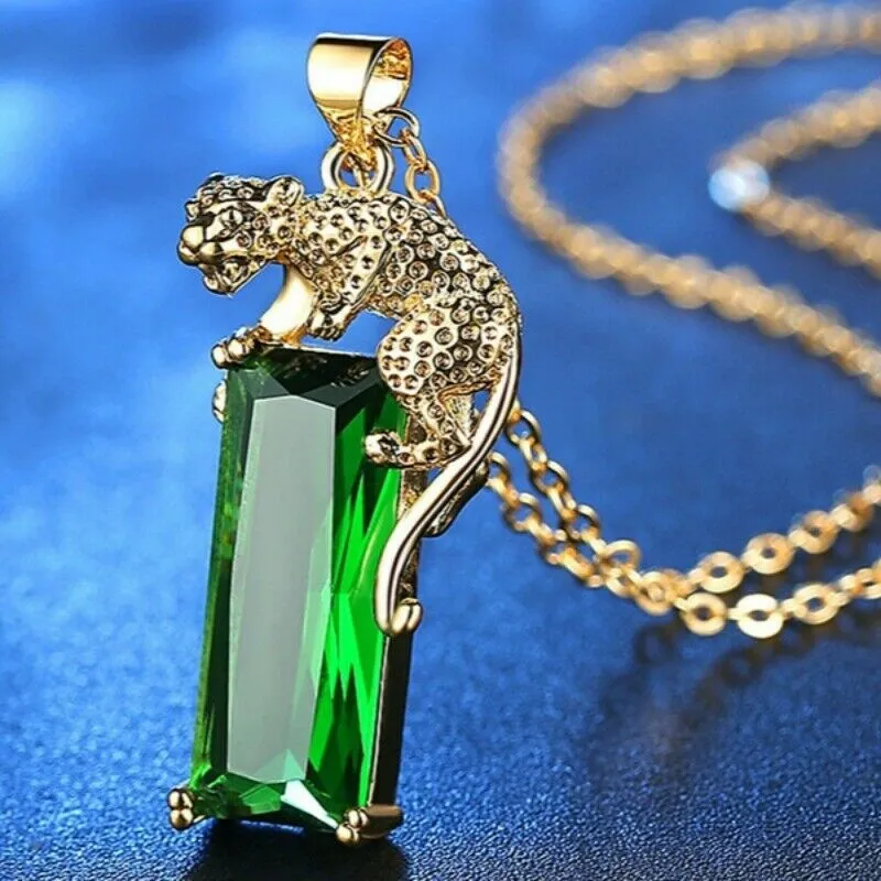 Rose Gold Green Emerald CZ Leopard Pendant Necklace