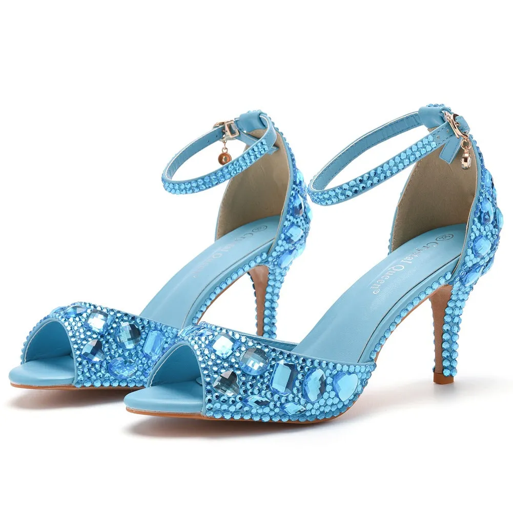 Sandales à talons hauts et bride à la cheville avec strass et cristal