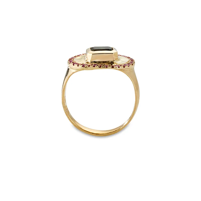 Theseus Ring with Green Sapphire - Solid Gold