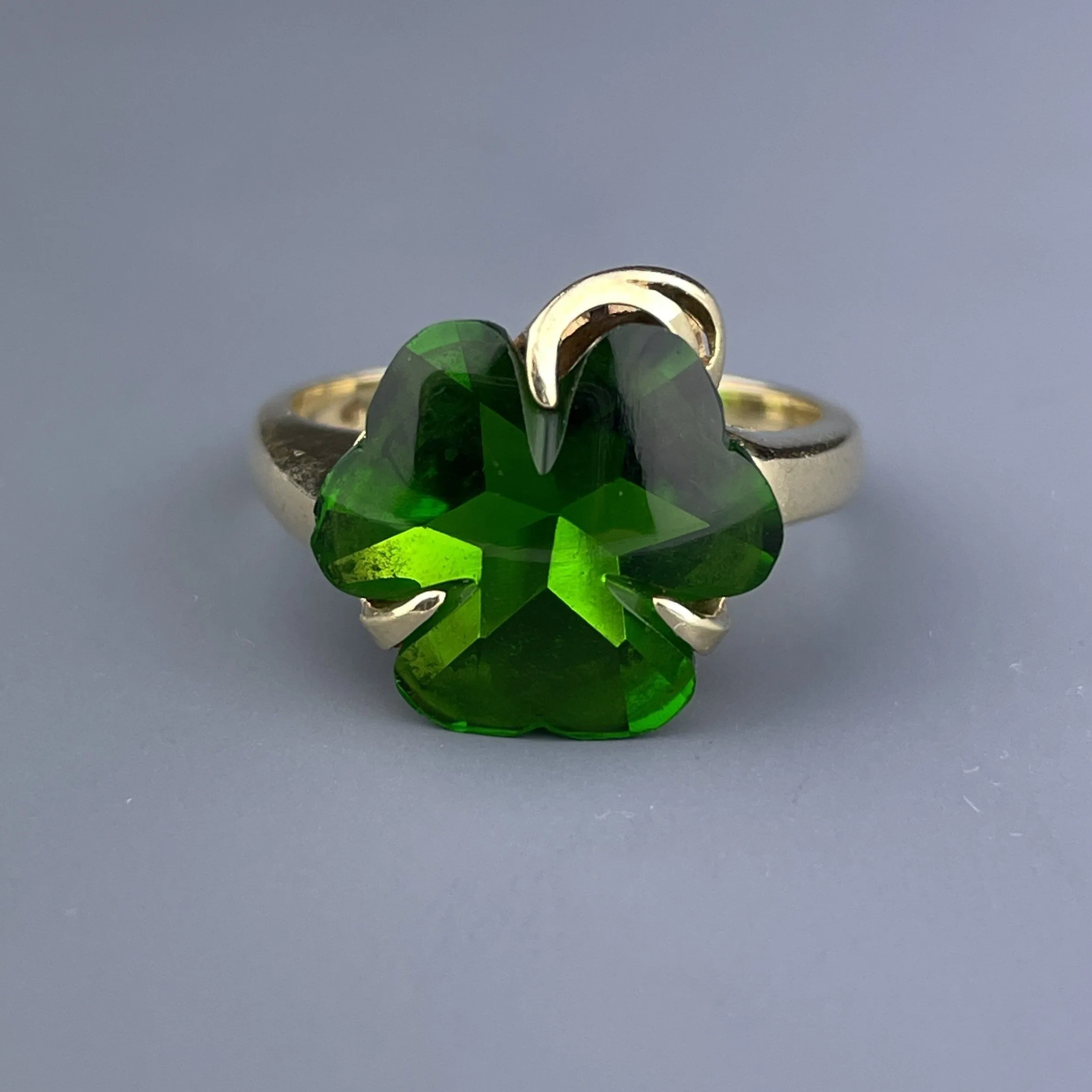 Vintage 10K Gold Green Four Leaf Clover Ring, Sz 6.5