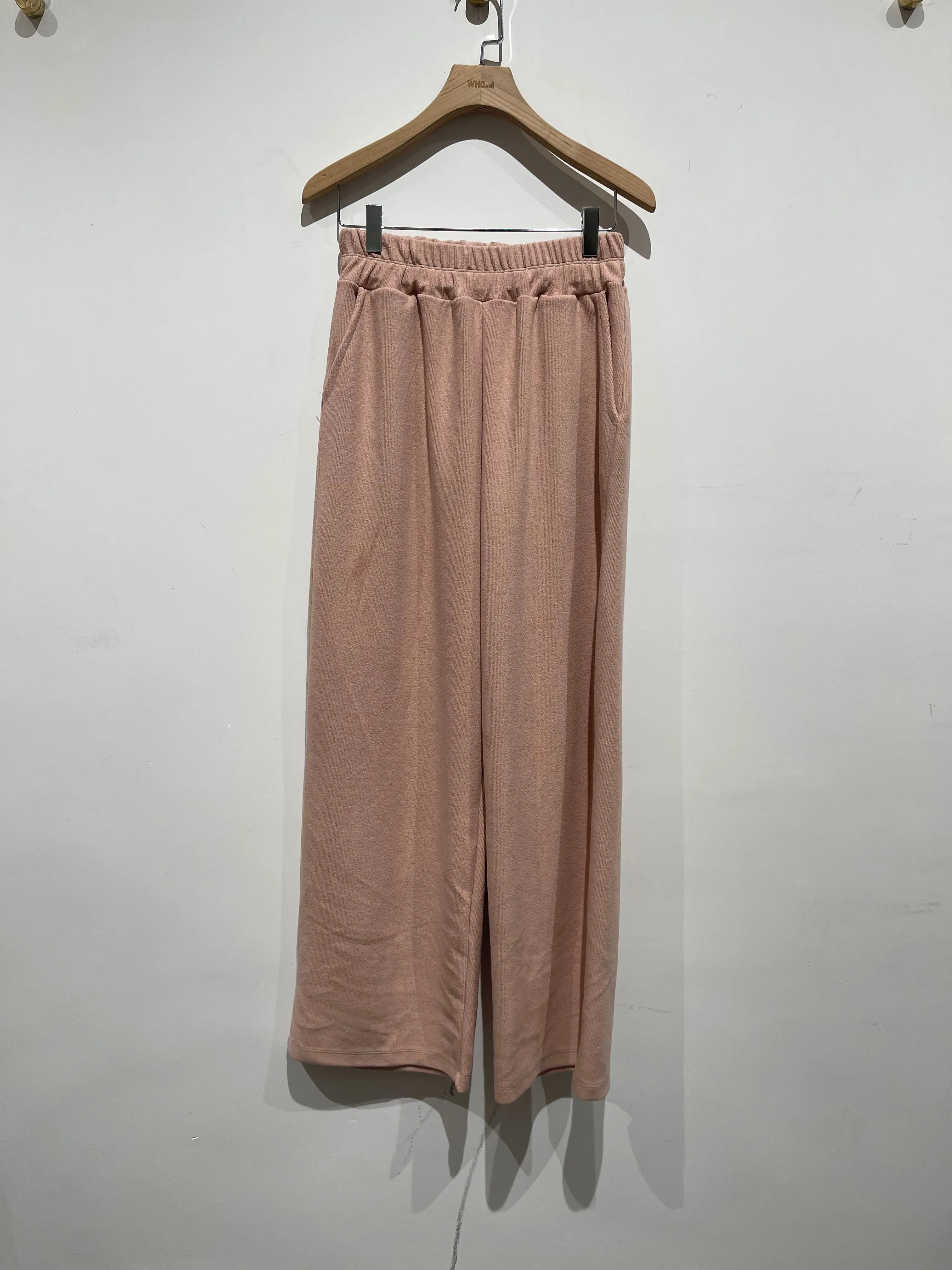 WS2024JAN145 (Pink)